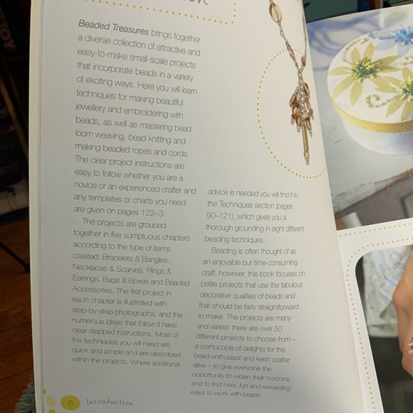 Book - Beaded Treasures By Dorothy Wood - Beaded Jewelry - Picture 4 of 16